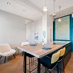 Апартаменты La Fenetre Sur - Superbe Vue Sur Le Port Ницца