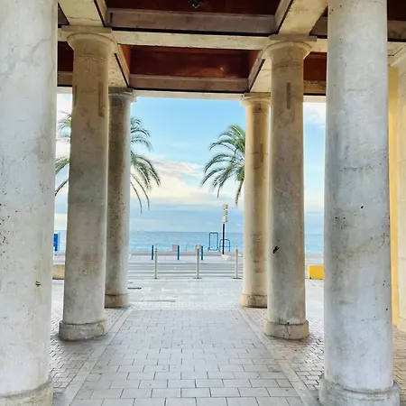 La Fenetre Sur - Superbe Vue Sur Le Port * Nice